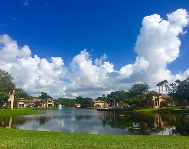 4879 Via Palm Lakes - Photo Thumbnail 27
