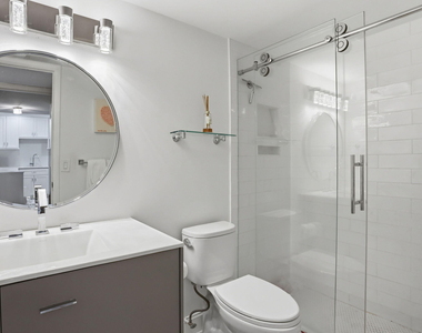 1516 S Lakeside Drive - Photo Thumbnail 22