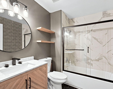11137 Grandview Manor - Photo Thumbnail 27