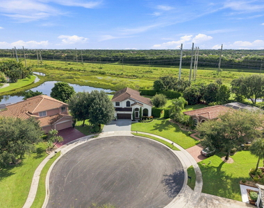 11137 Grandview Manor - Photo Thumbnail 30