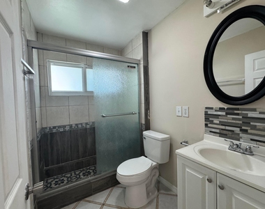 1038 W Jasmine Lane - Photo Thumbnail 25