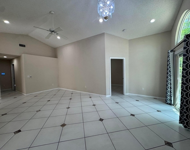 1038 W Jasmine Lane - Photo Thumbnail 19