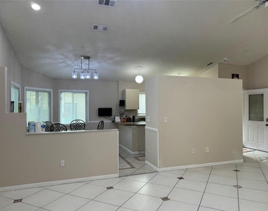 1038 W Jasmine Lane - Photo Thumbnail 1