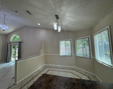1038 W Jasmine Lane - Photo Thumbnail 24