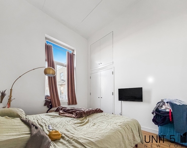 342 Eldert Street - Photo Thumbnail 7