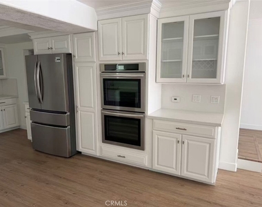 22835 Islamare Lane - Photo Thumbnail 4