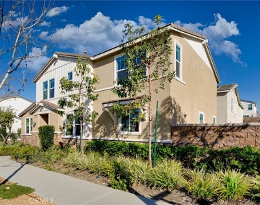 16746 Stags Leap Ln - Photo Thumbnail 3