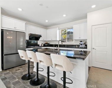 16746 Stags Leap Ln - Photo Thumbnail 8