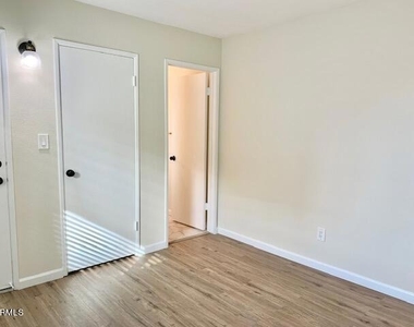 109 E Channel Islands Boulevard - Photo Thumbnail 10