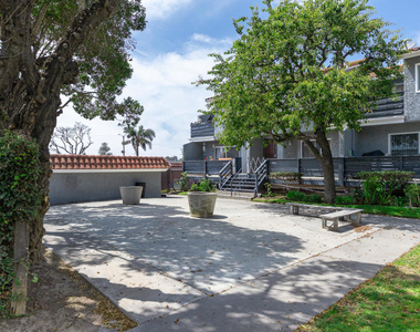 4578 Saviers Road - Photo Thumbnail 20
