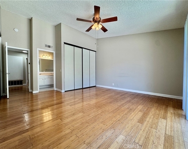1421 Meadow Glen - Photo Thumbnail 27