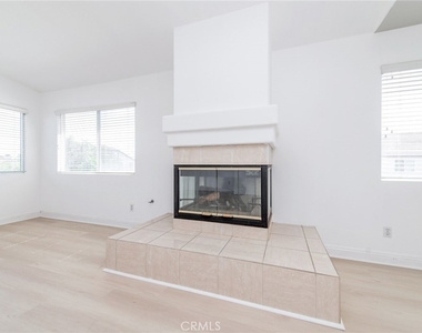 6915 Cedar Creek - Photo Thumbnail 43