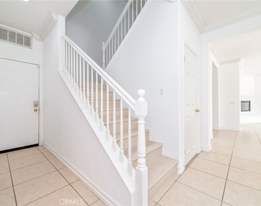 6915 Cedar Creek - Photo Thumbnail 28