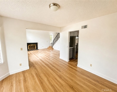 15583 Oak Springs - Photo Thumbnail 17