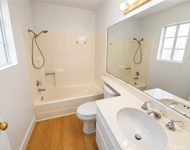 15583 Oak Springs - Photo Thumbnail 30