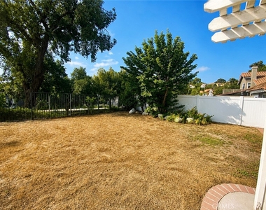 15583 Oak Springs - Photo Thumbnail 48