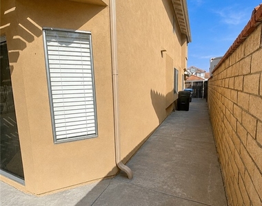 15583 Oak Springs - Photo Thumbnail 45
