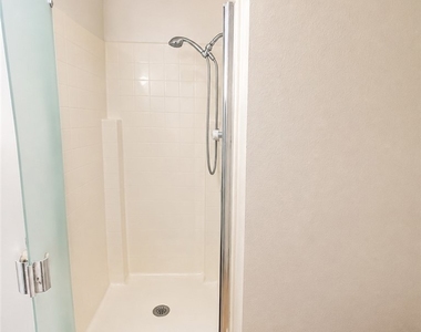 15583 Oak Springs - Photo Thumbnail 35