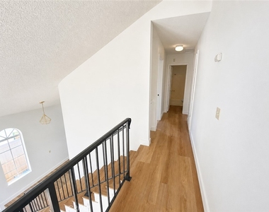 15583 Oak Springs - Photo Thumbnail 25
