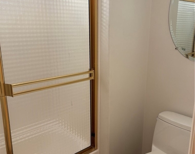 15118 Monty Court - Photo Thumbnail 8