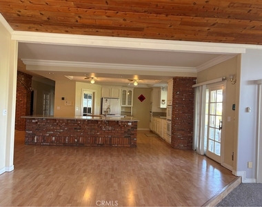 15118 Monty Court - Photo Thumbnail 16