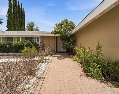 5543 Mason Avenue - Photo Thumbnail 33