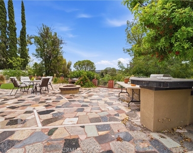 5543 Mason Avenue - Photo Thumbnail 32