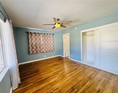 7515 Sunnybrae Avenue - Photo Thumbnail 9