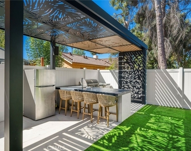 22843 Dolorosa Street - Photo Thumbnail 15