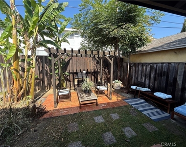 5425 Halbrent Avenue - Photo Thumbnail 5