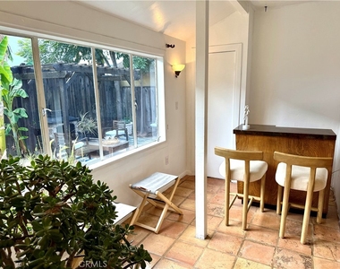 5425 Halbrent Avenue - Photo Thumbnail 15