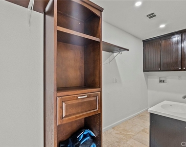 1138 Lakeview - Photo Thumbnail 33