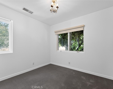 13047 Dickens Street - Photo Thumbnail 22