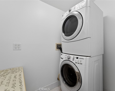 13047 Dickens Street - Photo Thumbnail 24