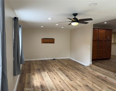 3082 Thurin Avenue - Photo Thumbnail 16