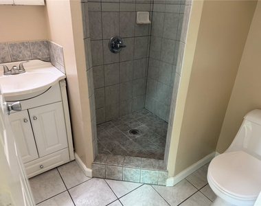3082 Thurin Avenue - Photo Thumbnail 19