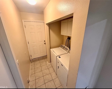 3082 Thurin Avenue - Photo Thumbnail 21