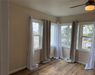 3082 Thurin Avenue - Photo Thumbnail 28