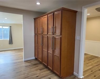 3082 Thurin Avenue - Photo Thumbnail 14