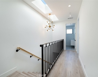 1805 S Longwood - Photo Thumbnail 7