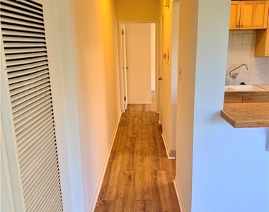 751 W 26th - Photo Thumbnail 11