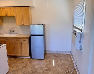 751 W 26th - Photo Thumbnail 9