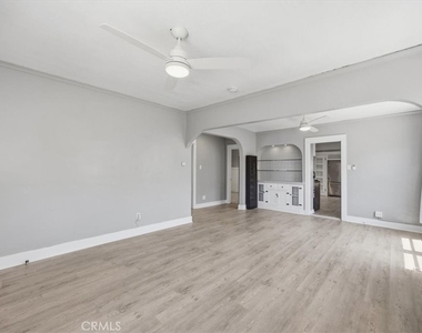 744 Flower Avenue - Photo Thumbnail 35