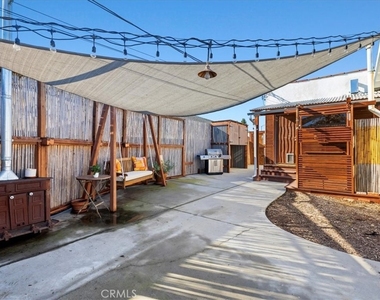744 Flower Avenue - Photo Thumbnail 20