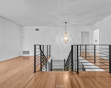 1801 Buckingham Road - Photo Thumbnail 28