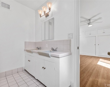 1801 Buckingham Road - Photo Thumbnail 38