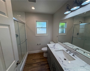 435 N Cypress - Photo Thumbnail 11