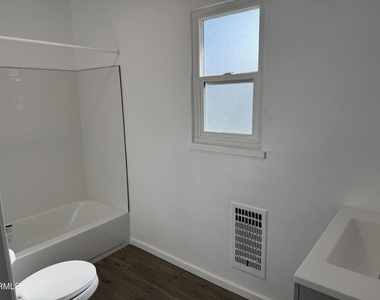 1204 N Monterey Street - Photo Thumbnail 7