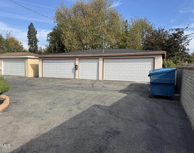 1204 N Monterey Street - Photo Thumbnail 11