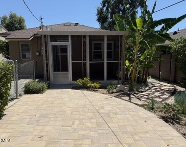 1523 N Grand Oaks Avenue - Photo Thumbnail 18